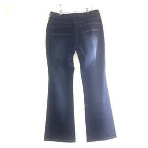 Express Jeans - EXPRESS STRETCH JEANS with faded wash. ππ§΅ Express Jeans - EXPRESS STRETCH JEANS with faded wash. ππ§΅